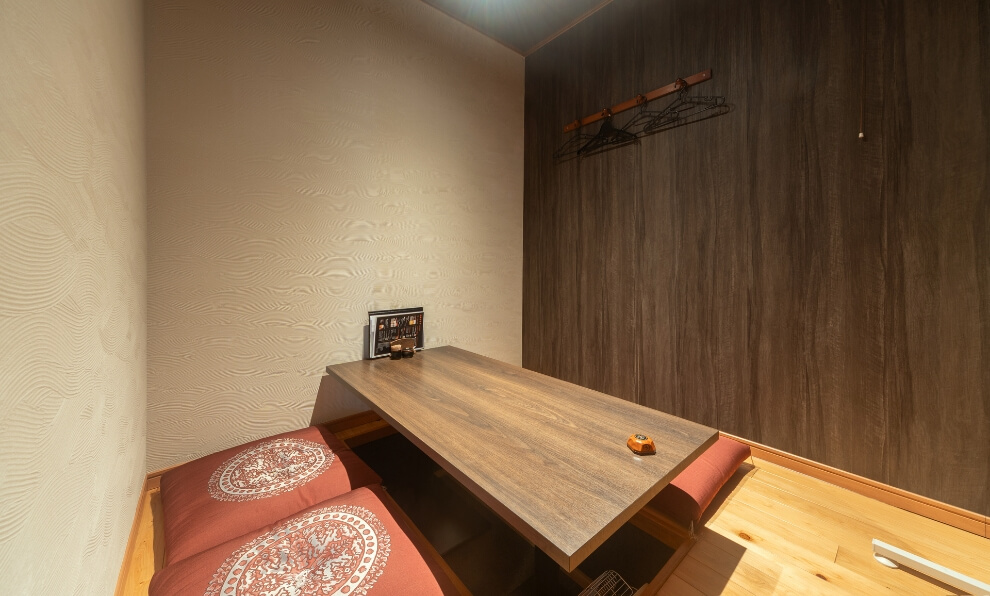 鮨・椿油天ぷら八木